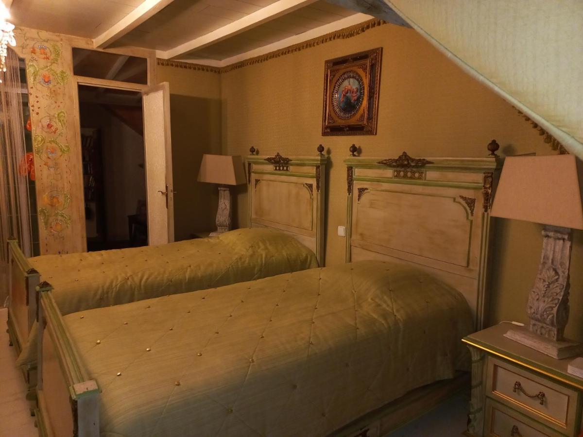Casa de hóspedes Location Meuble De Tourisme La Rose Des Fables Château-Thierry